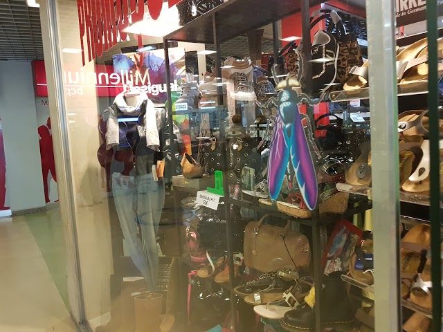 Centro Comercial da Portela